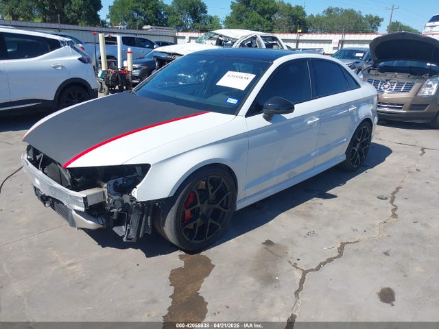 2018 AUDI RS 3 WUABWGFF6J1905157 Photo 1