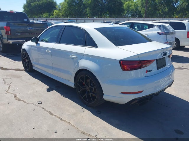 2018 AUDI RS 3 WUABWGFF6J1905157 Photo 2