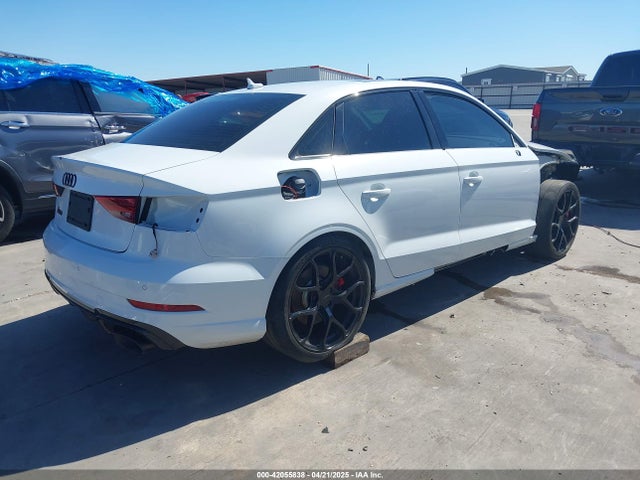 2018 AUDI RS 3 WUABWGFF6J1905157 Photo 3