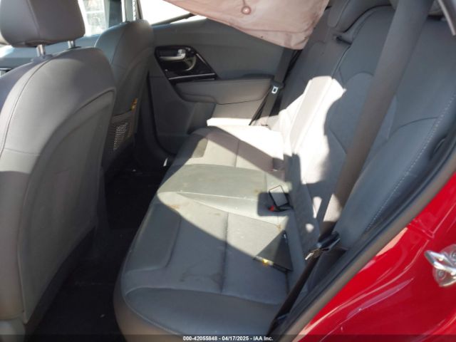 KNDCC3LC3H5065404 KIA NIRO EX