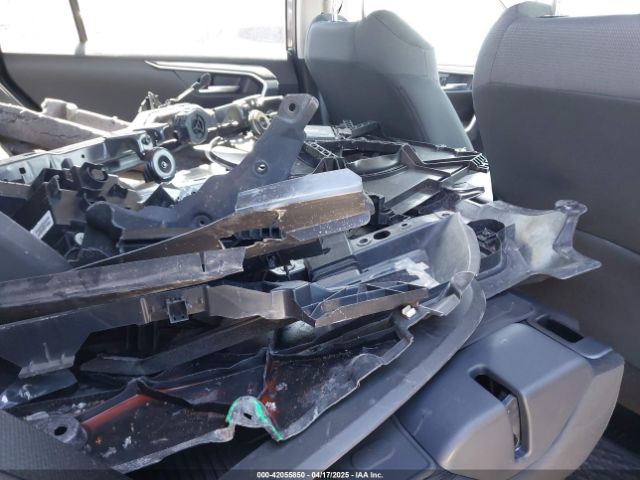 2T3RWRFV3RW251858 Toyota Rav4 Hybrid Xle