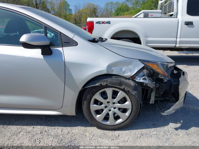 5YFEPMAE2MP246076 Toyota COROLLA LE