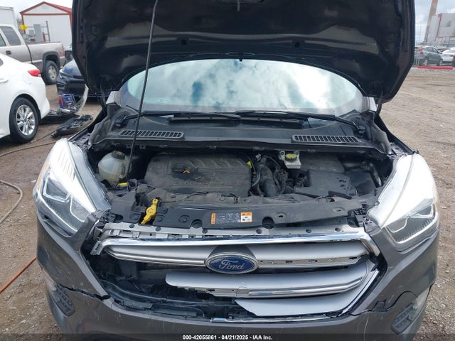 1FMCU9GD4HUE45193 Ford ESCAPE SE