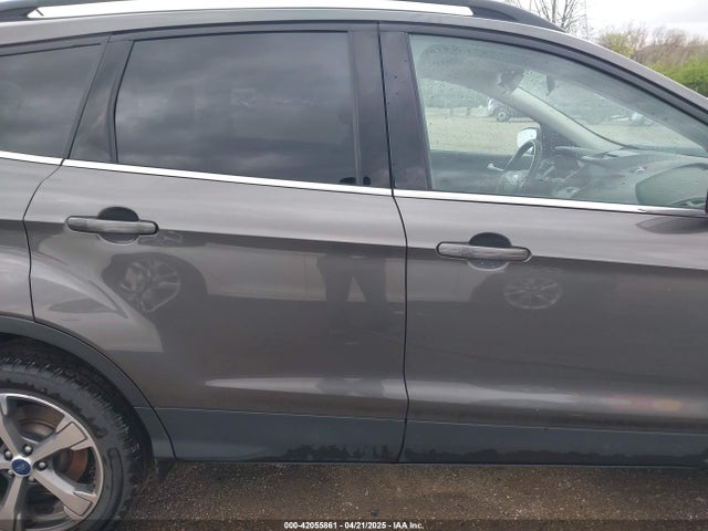 1FMCU9GD4HUE45193 Ford ESCAPE SE