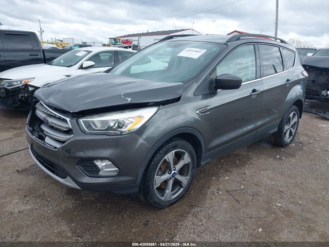 1FMCU9GD4HUE45193 Ford ESCAPE SE