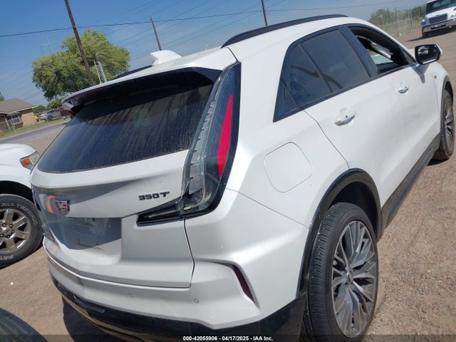2024 CADILLAC XT4 1GYFZER43RF133293 Photo 3