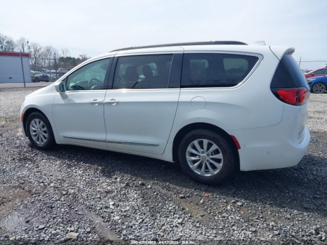 2C4RC1BG4HR511288 Chrysler Pacifica Touring-l
