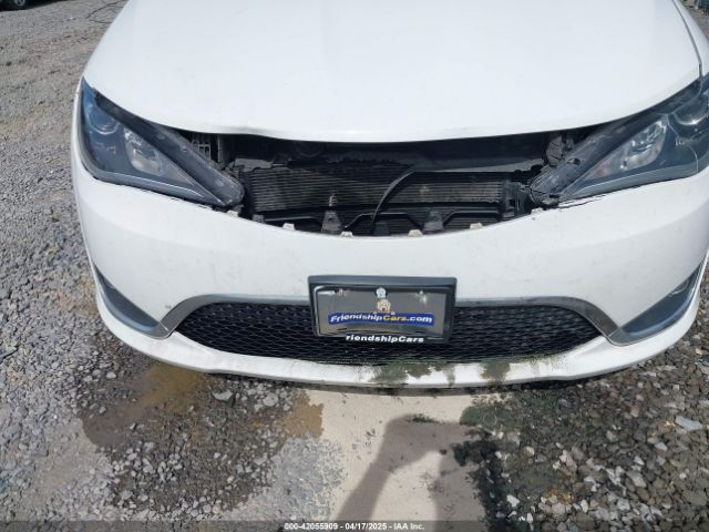 2C4RC1BG4HR511288 Chrysler Pacifica Touring-l