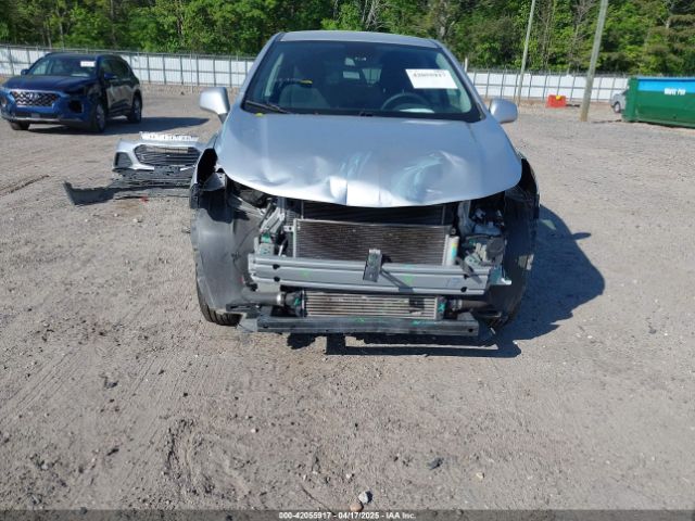 3GNCJNSBXKL405219 Chevrolet TRAX LS