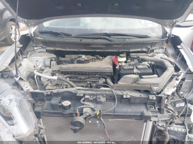 JN8AT2MT2HW386588 Nissan ROGUE SV