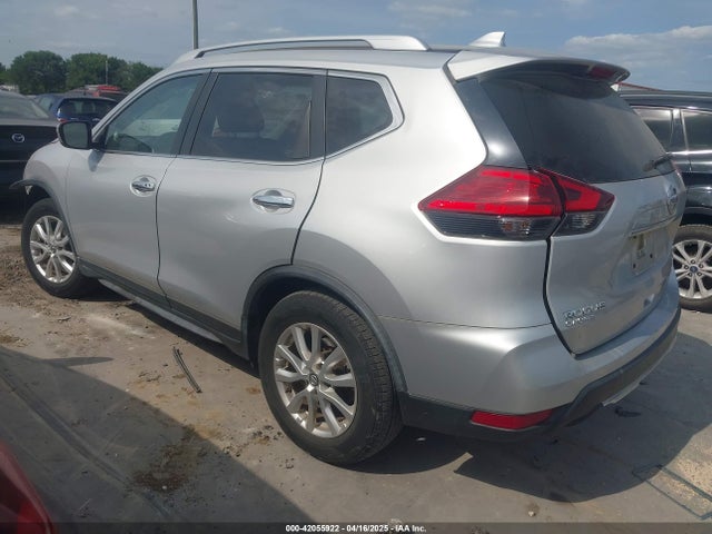 JN8AT2MT2HW386588 Nissan ROGUE SV