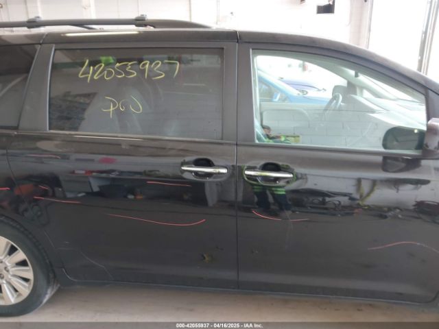 5TDDK3DC9FS104493 Toyota Sienna Xle Premium 7 Passenger