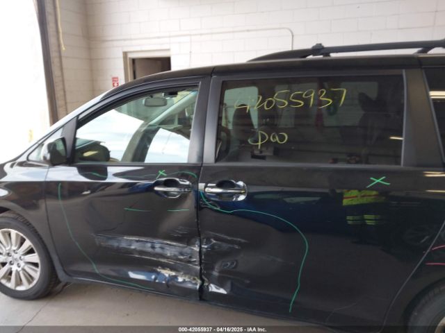 5TDDK3DC9FS104493 Toyota Sienna Xle Premium 7 Passenger
