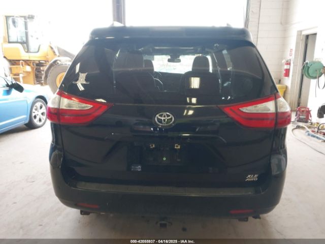 5TDDK3DC9FS104493 Toyota Sienna Xle Premium 7 Passenger