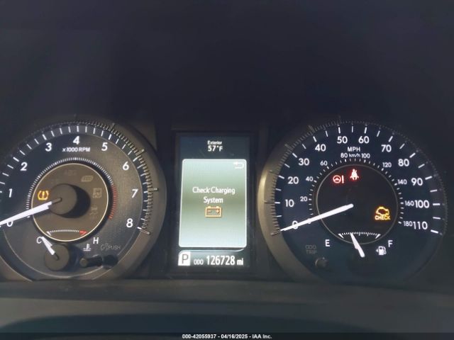 5TDDK3DC9FS104493 Toyota Sienna Xle Premium 7 Passenger