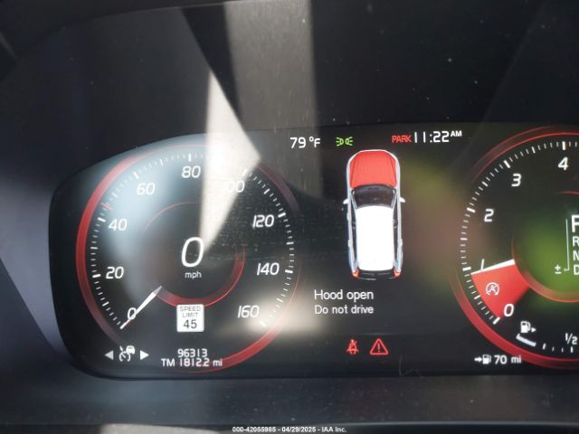 LYV102RM8JB096499 Volvo Xc60 T5 R-design