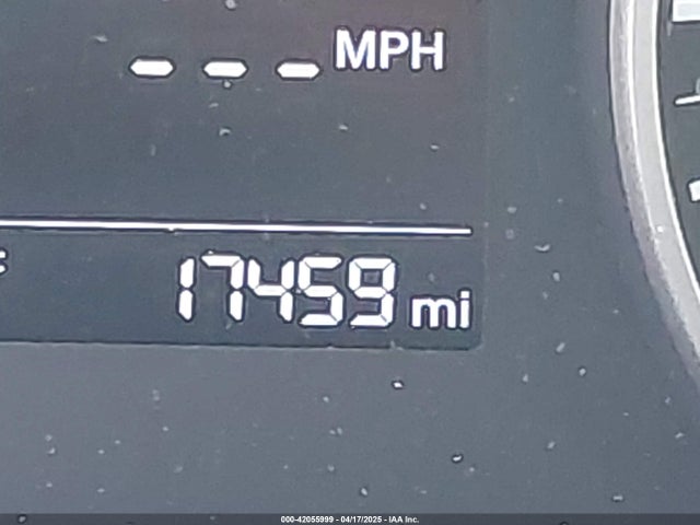 5NPD74LF1JH233121 Hyundai ELANTRA SE