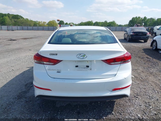 5NPD74LF1JH233121 Hyundai ELANTRA SE