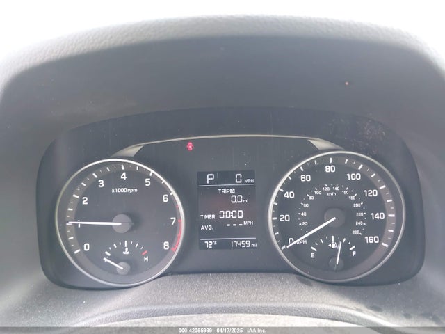 5NPD74LF1JH233121 Hyundai ELANTRA SE