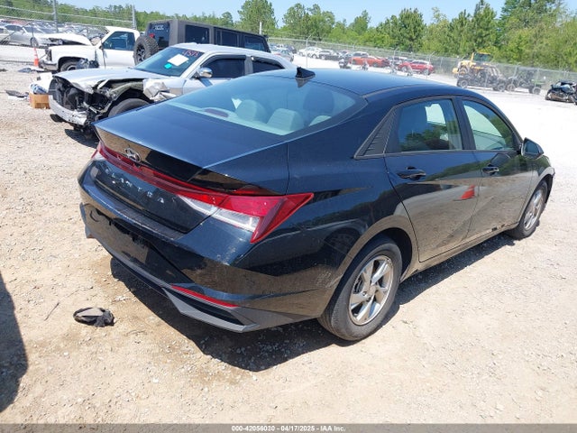 KMHLL4AG8PU612601 Hyundai ELANTRA SE