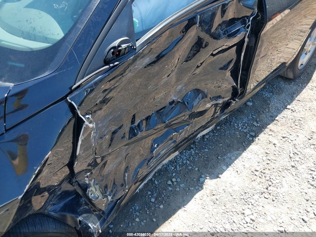 KMHLL4AG8PU612601 Hyundai ELANTRA SE