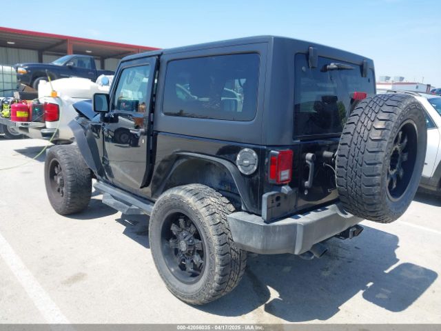 2016 JEEP WRANGLER 1C4AJWAG3GL274902 Photo 2