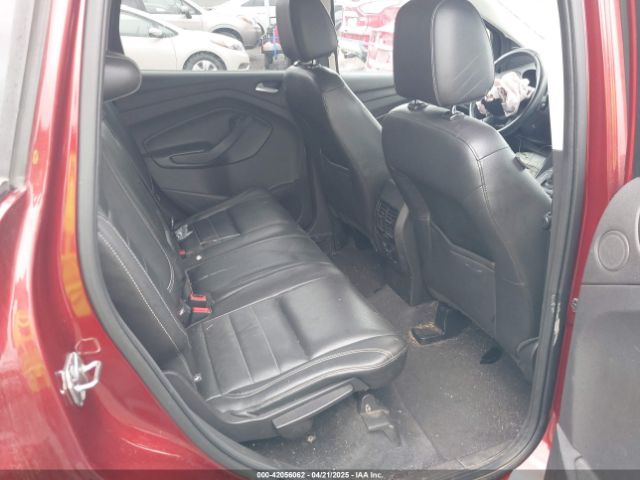 1FMCU0J96FUA94493 Ford Escape Titanium
