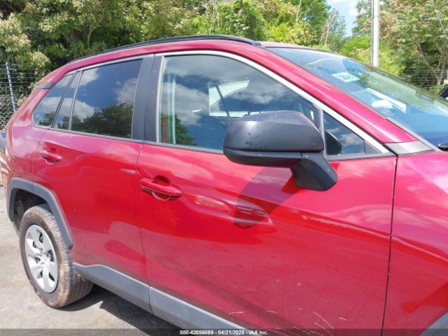 2T3H1RFVXKW051091 Toyota RAV4 LE