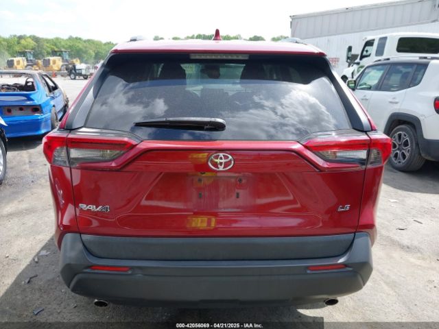 2T3H1RFVXKW051091 Toyota RAV4 LE