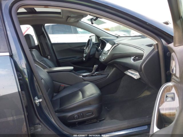 1G1ZE5SX4LF055125 Chevrolet Malibu Fwd Premier