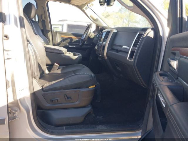1C6RR7VM7ES480087 RAM 1500 Laramie