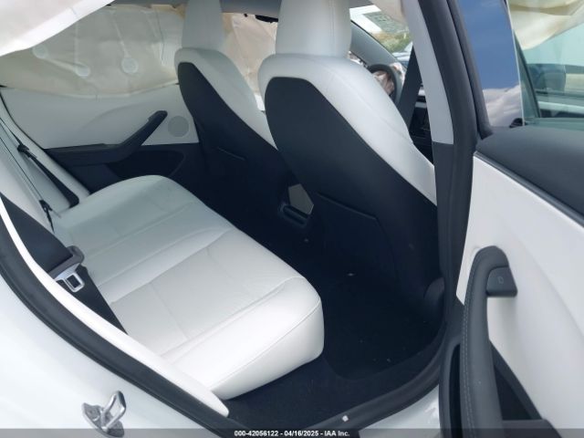 2025 TESLA MODEL 3 5YJ3E1EA7SF903675 Photo 7