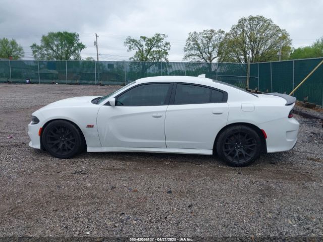 2C3CDXGJ9KH691136 Dodge Charger Scat Pack Rwd