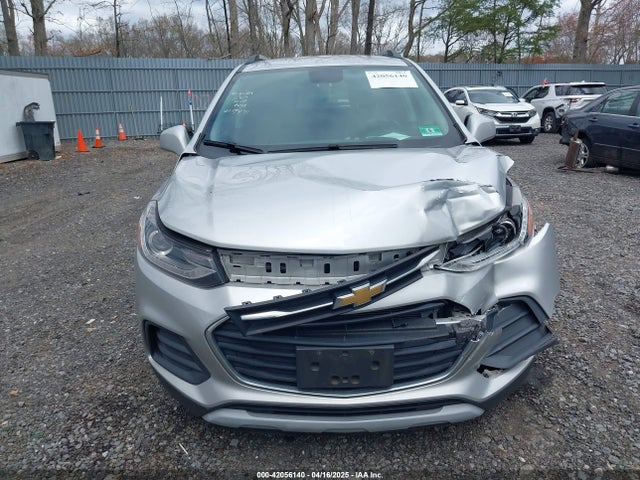 KL7CJLSB3JB639471 Chevrolet Trax Lt