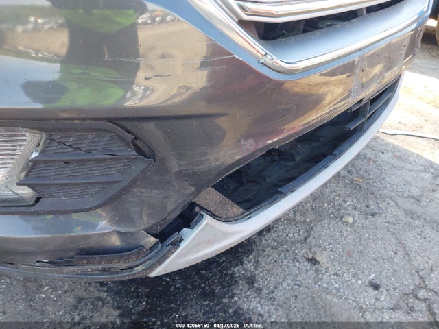 1FMCU0GDXHUB66813 Ford ESCAPE SE