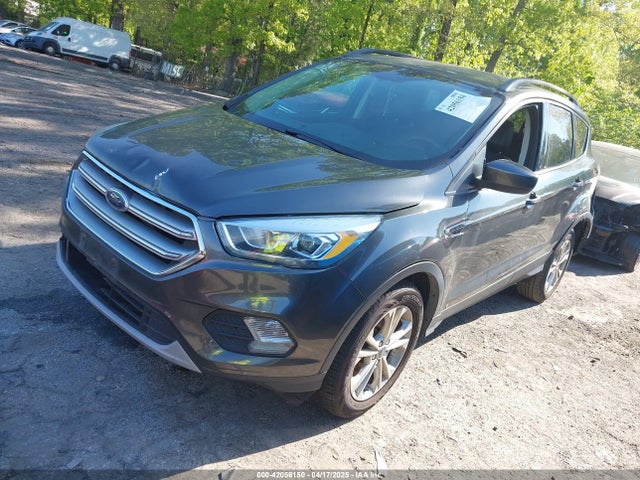 1FMCU0GDXHUB66813 Ford ESCAPE SE