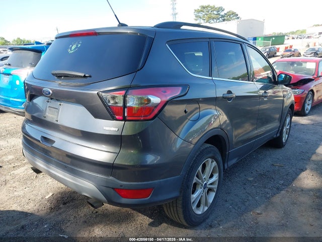 1FMCU0GDXHUB66813 Ford ESCAPE SE