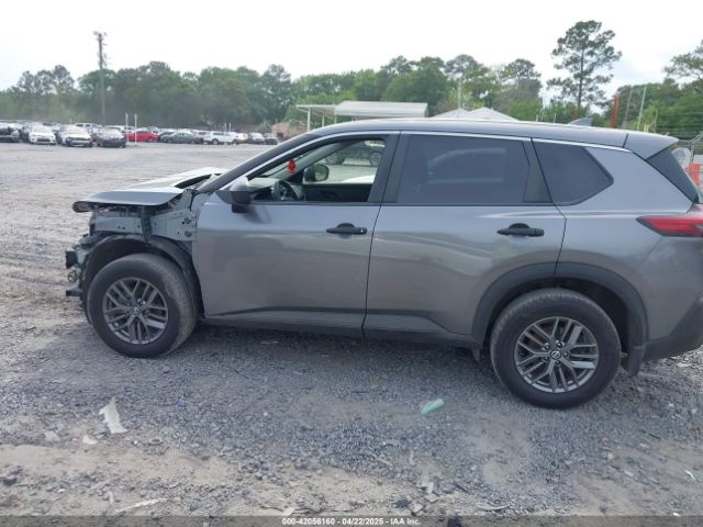 JN8AT3AB4MW200867 Nissan Rogue S Intelligent Awd