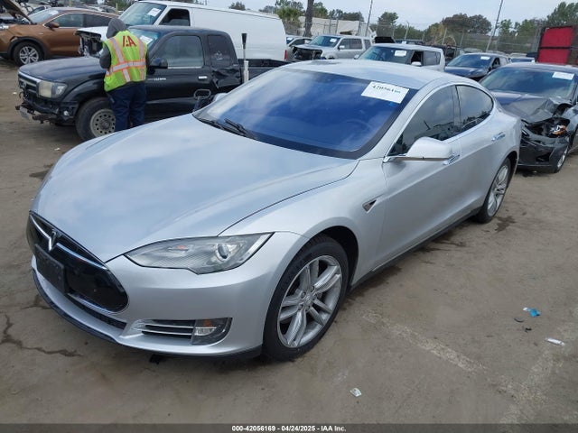 2013 TESLA MODEL S 5YJSA1DG7DFP11382 Photo 5