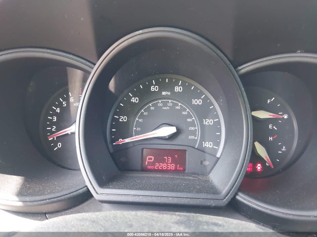 KNADM5A31G6651718 KIA RIO LX