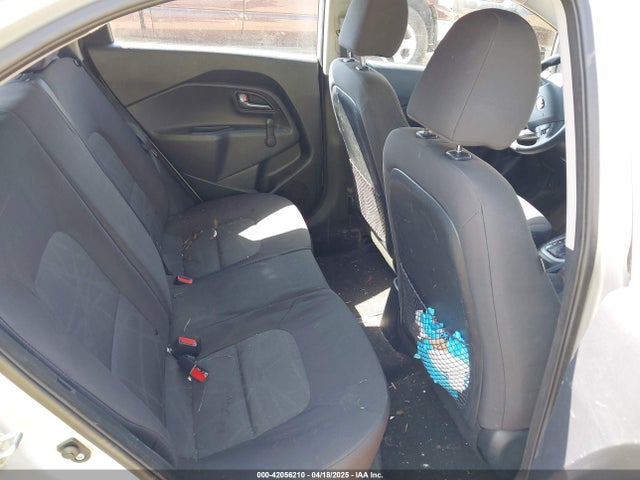 KNADM5A31G6651718 KIA RIO LX