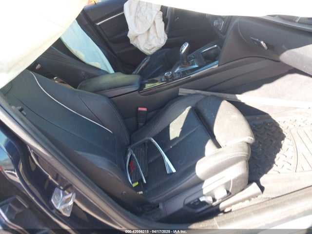 WBA8E9G55GNT83275 BMW 328I