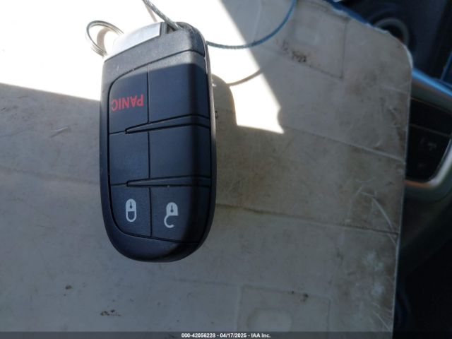 3C4PDCAB0JT229335 Dodge JOURNEY SE