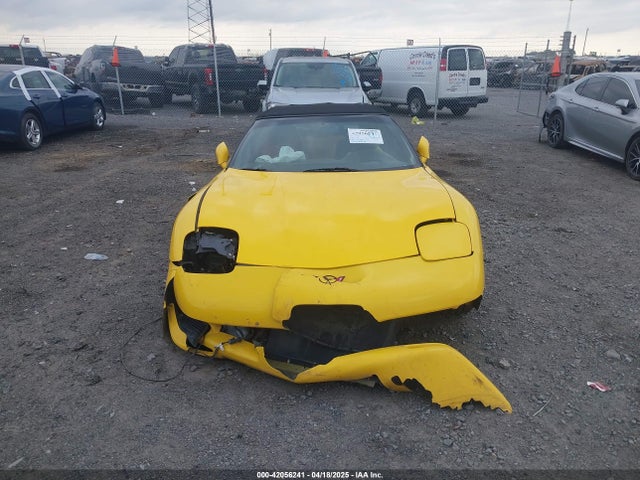 42056241 :رقم المزاد ، 1G1YY32G2Y5119778 vin ، 2000 Chevrolet Corvette مزاد بيع