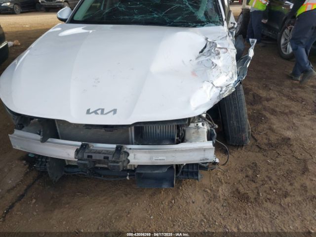 5XXG14J21PG207928 KIA K5 LXS