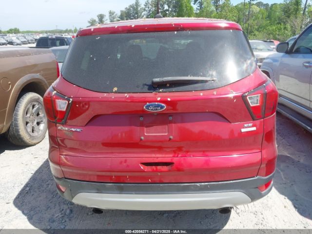 1FMCU0GD3KUA58413 Ford ESCAPE SE