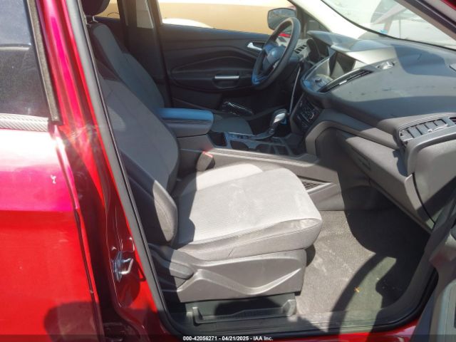 1FMCU0GD3KUA58413 Ford ESCAPE SE