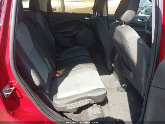 1FMCU0GD3KUA58413 Ford ESCAPE SE
