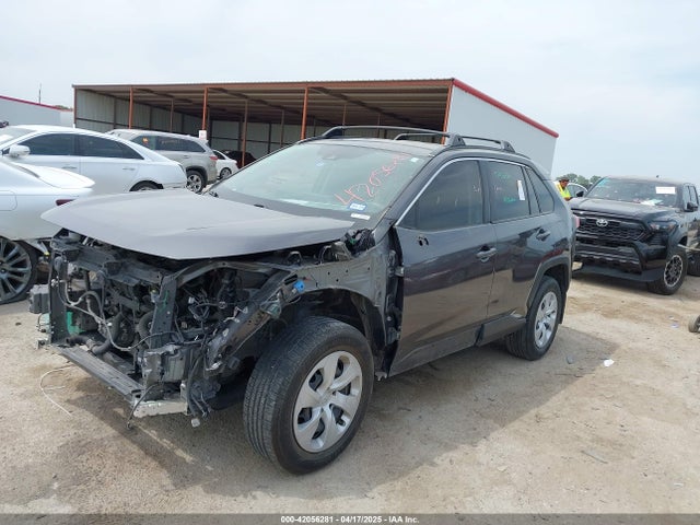 JTMH1RFV8KJ008304 Toyota RAV4 LE