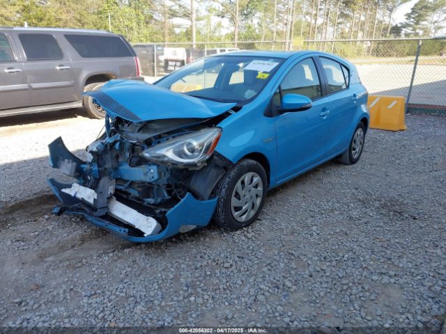 JTDKDTB38F1097487 Toyota Prius C One